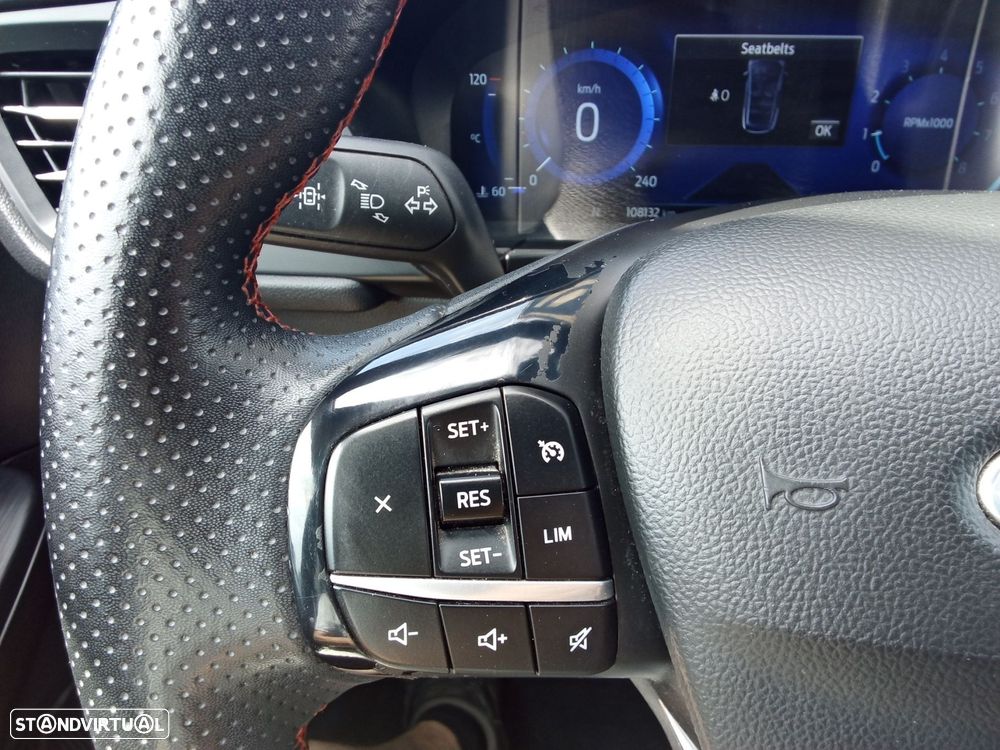 Ford Kuga 1.5 EcoBoost ST-Line - 21