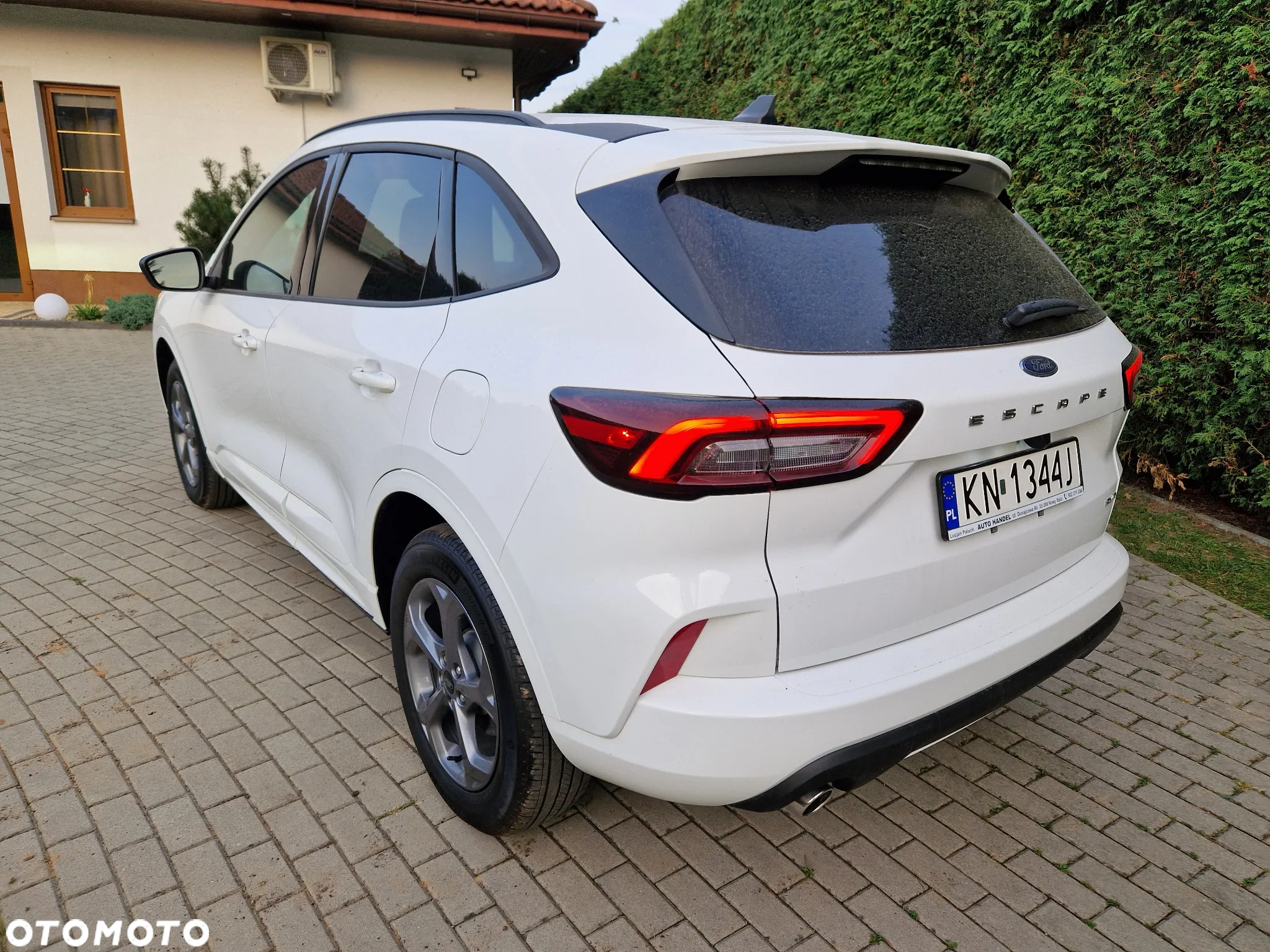 Ford Kuga - 11