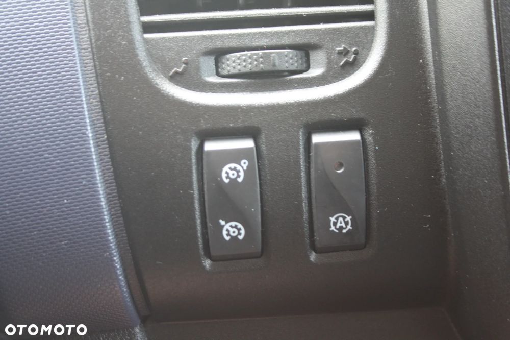 Opel Vivaro - 20