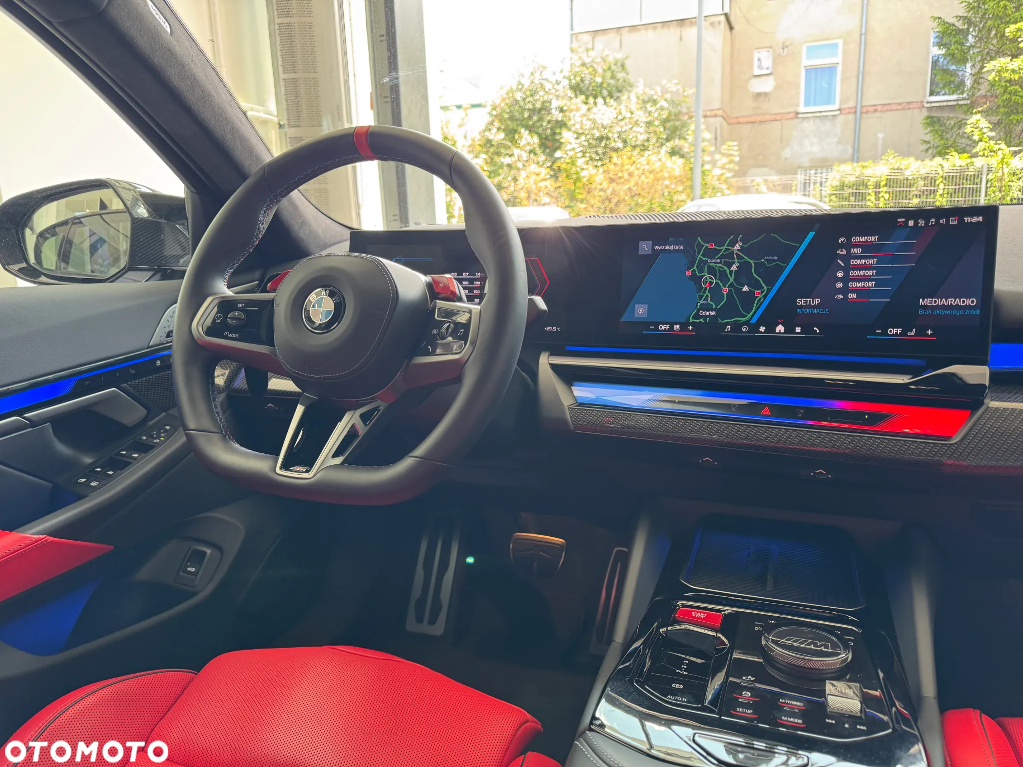 BMW M5 PHEV - 11