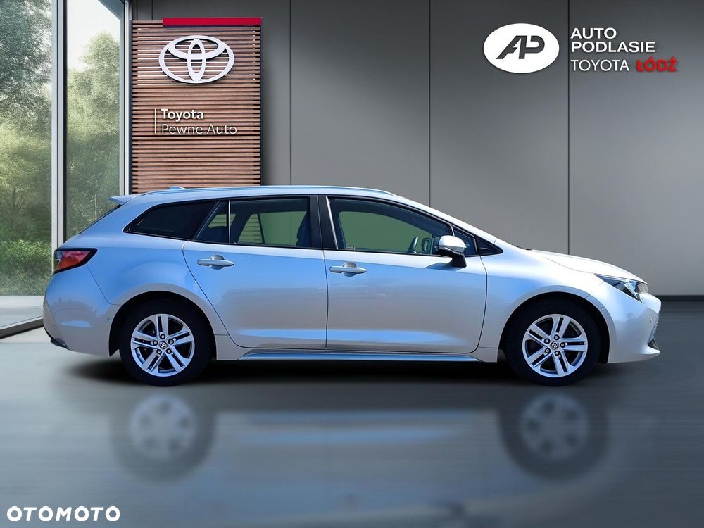 Toyota Corolla 2.0 Hybrid Comfort - 11