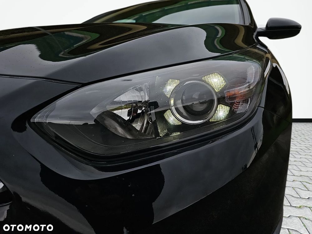 Kia Ceed 1.5 T-GDI M - 28