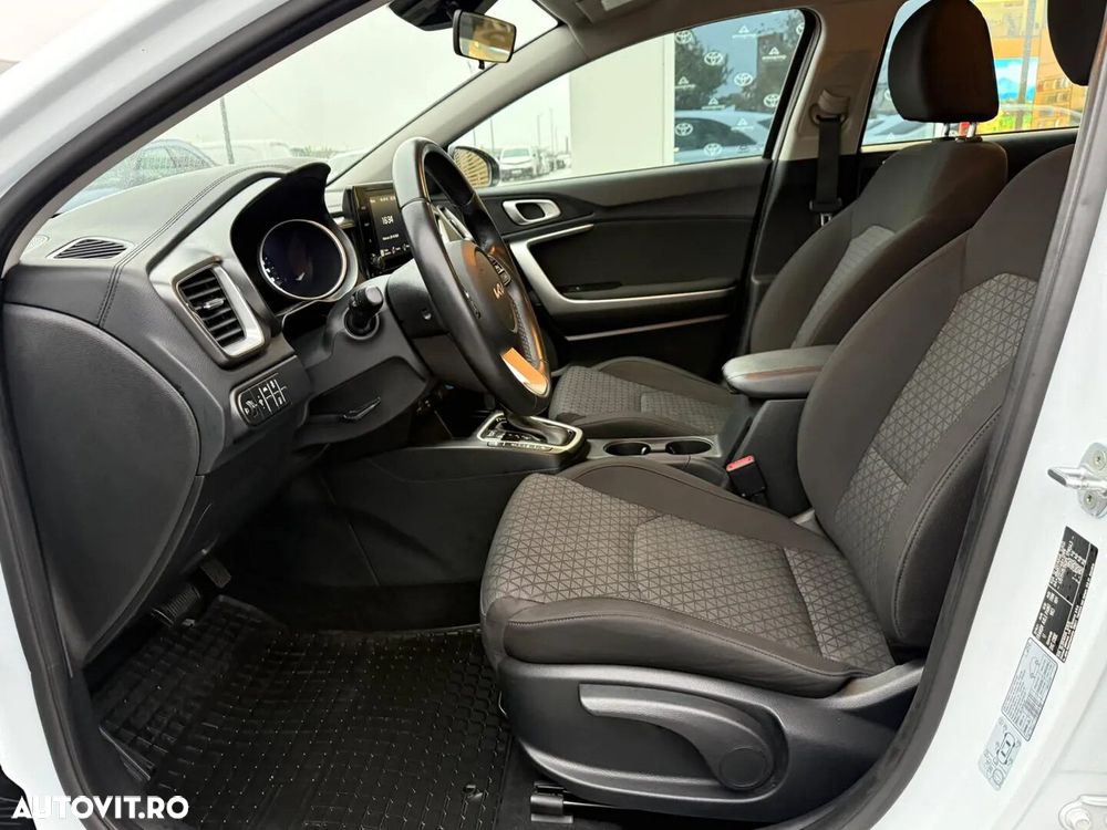 Kia Ceed 1.5 T-GDI 7DCT MHEV Best+ - 14