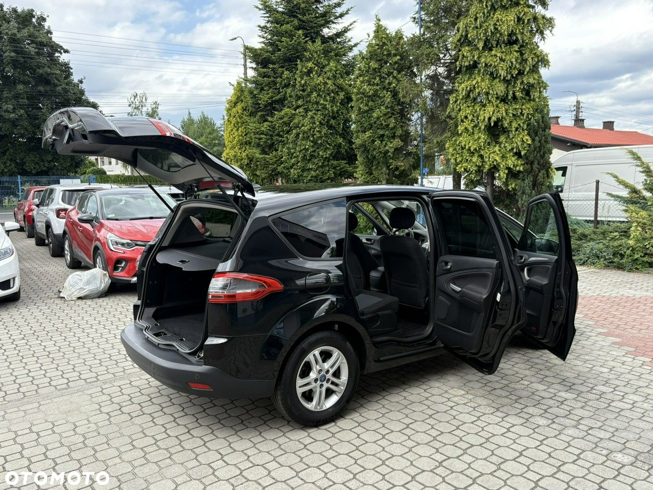 Ford S-Max - 26