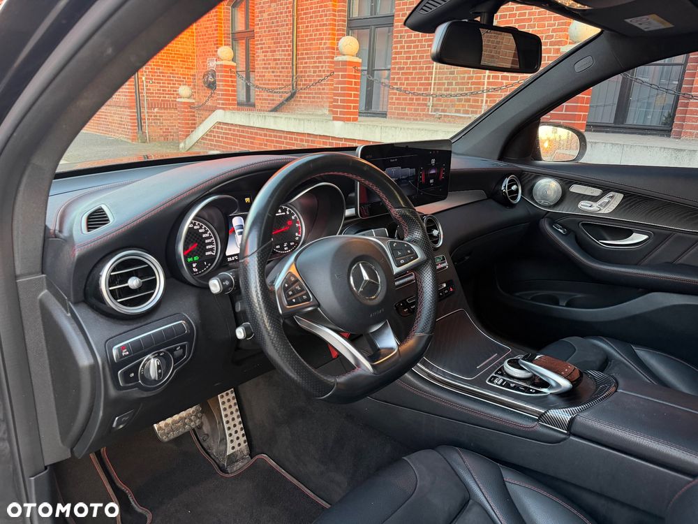 Mercedes-Benz GLC AMG 43 4Matic 9G-TRONIC - 14