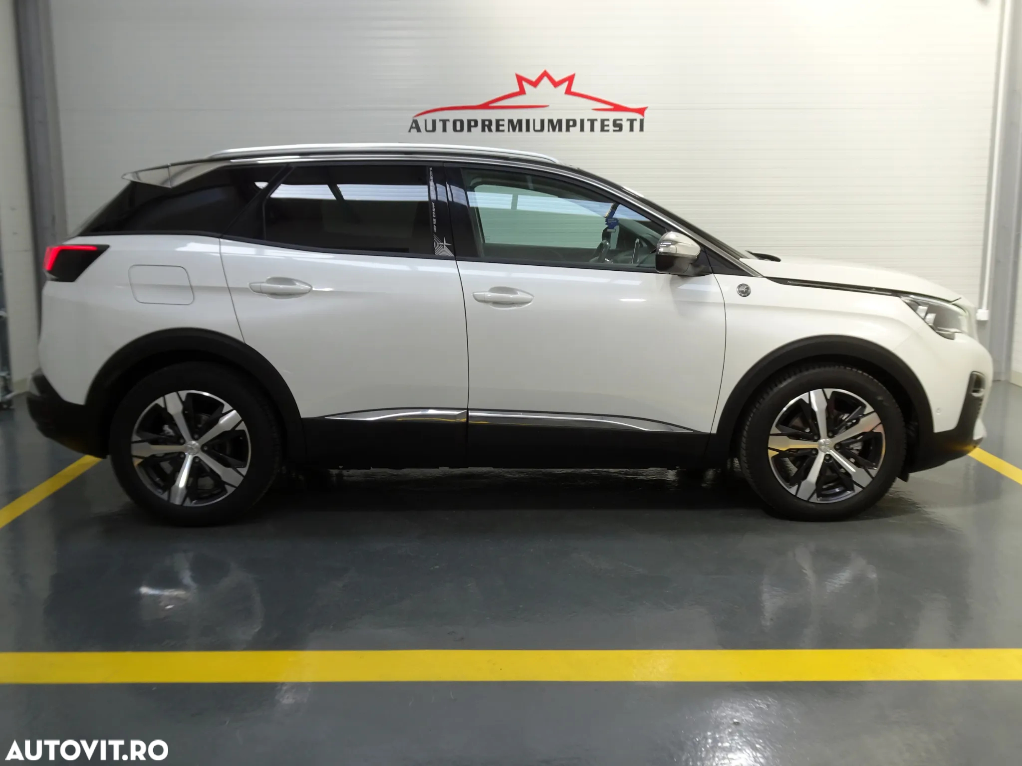 Peugeot 3008 PureTech 130 Stop & Start GPF EAT8 Crossway - 15