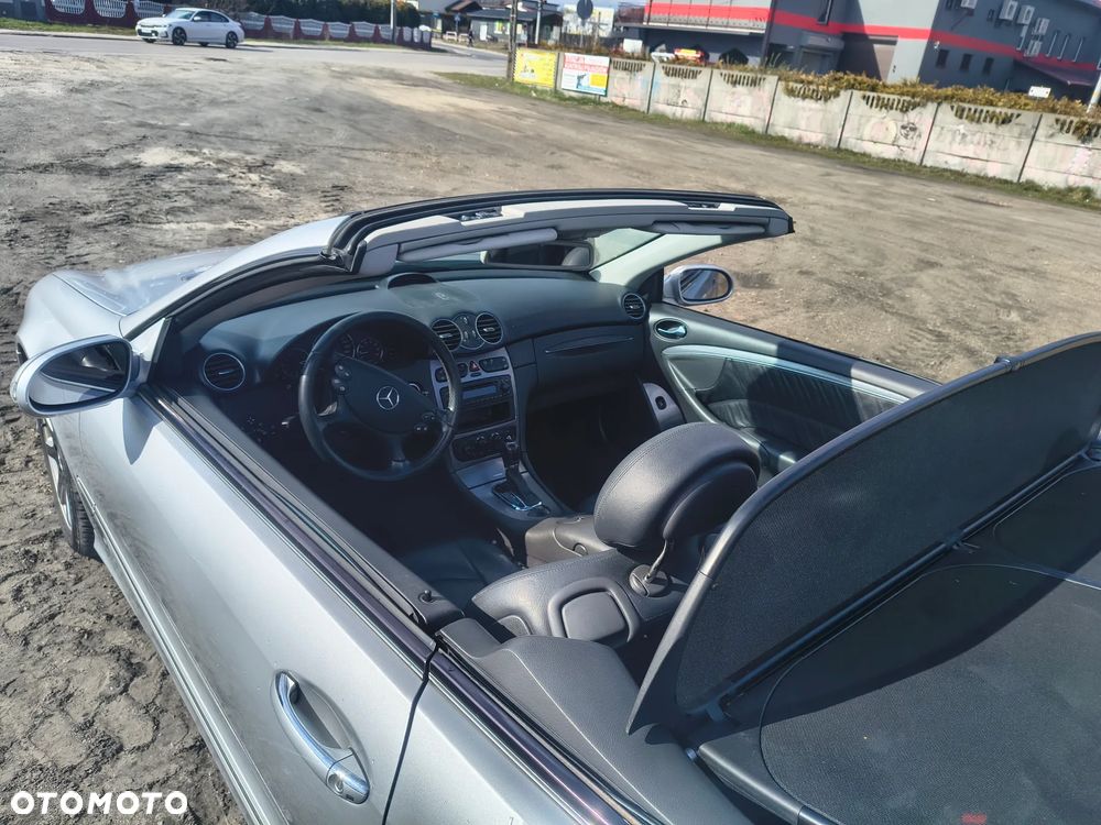 Mercedes-Benz CLK - 7