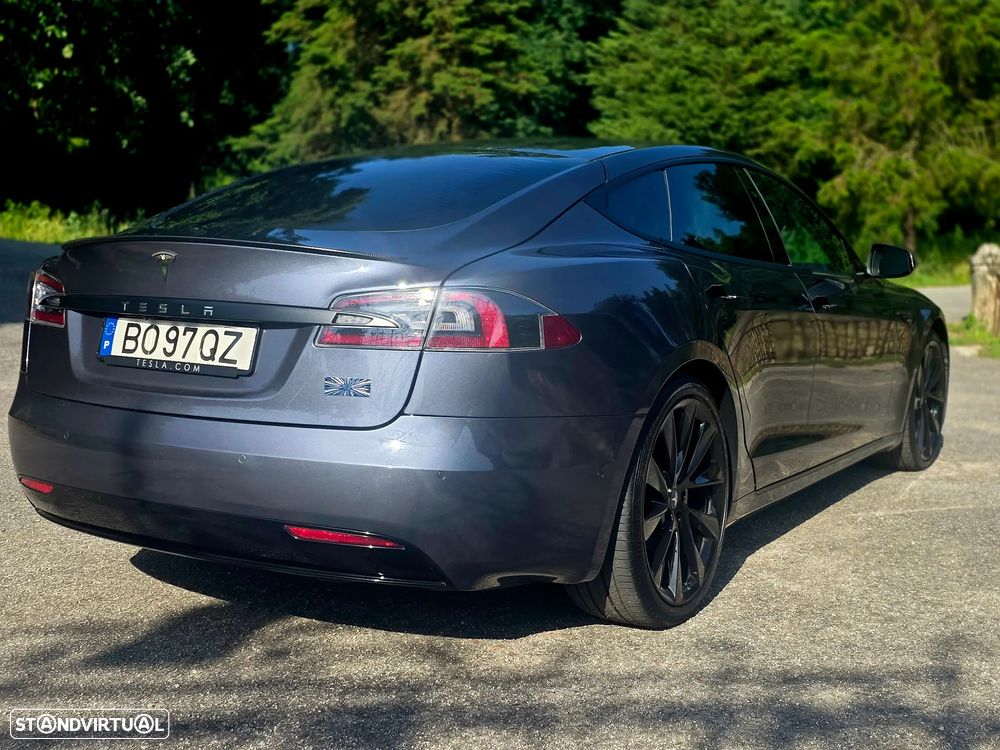Tesla Model S Performance - 2