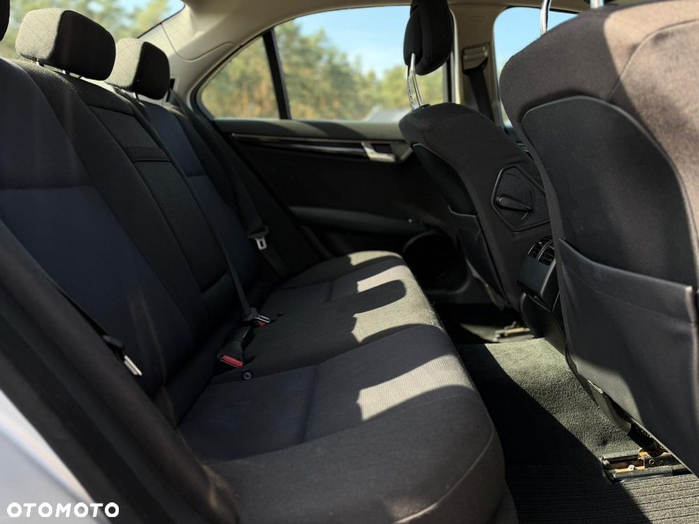 Mercedes-Benz Klasa C 180 Kompressor Elegance - 20