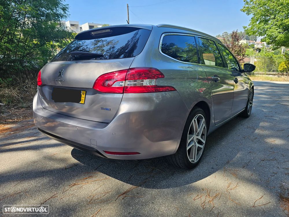 Peugeot 308 SW - 7
