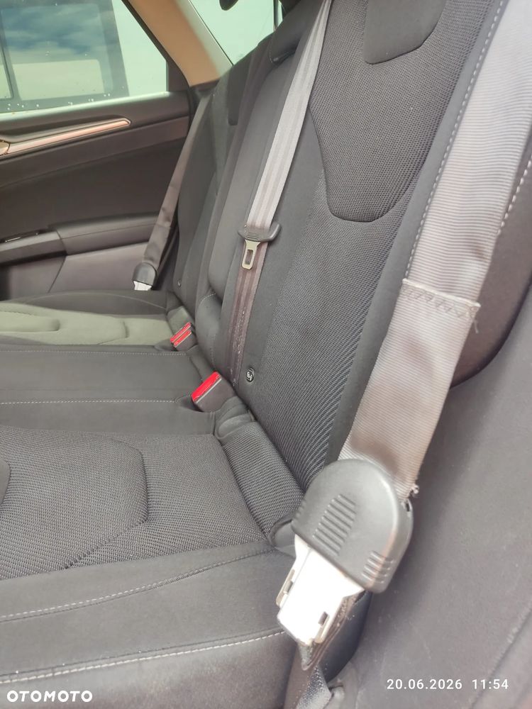 Ford Mondeo - 17