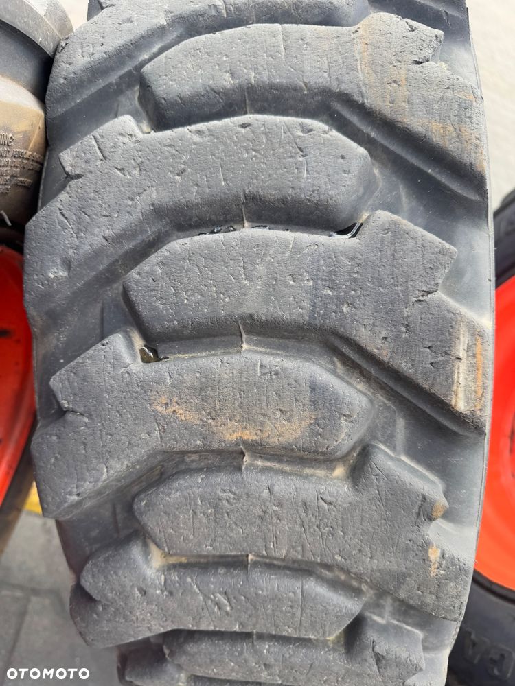 Koło do wózka widłowego Carlisle USA Loader 10-16.5 NHS - 2