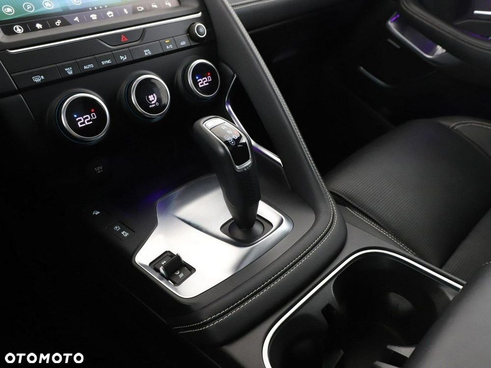 Jaguar E-Pace P200 AWD R-Dynamic HSE - 30