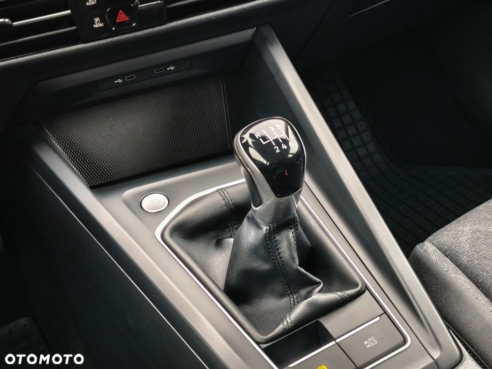 Volkswagen Golf Variant 2.0 TDI Life - 23