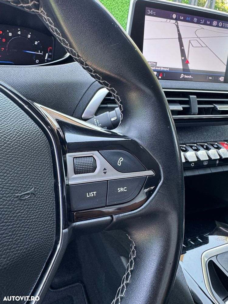 Peugeot 3008 PureTech 130 Stop & Start GPF Allure Pack - 17
