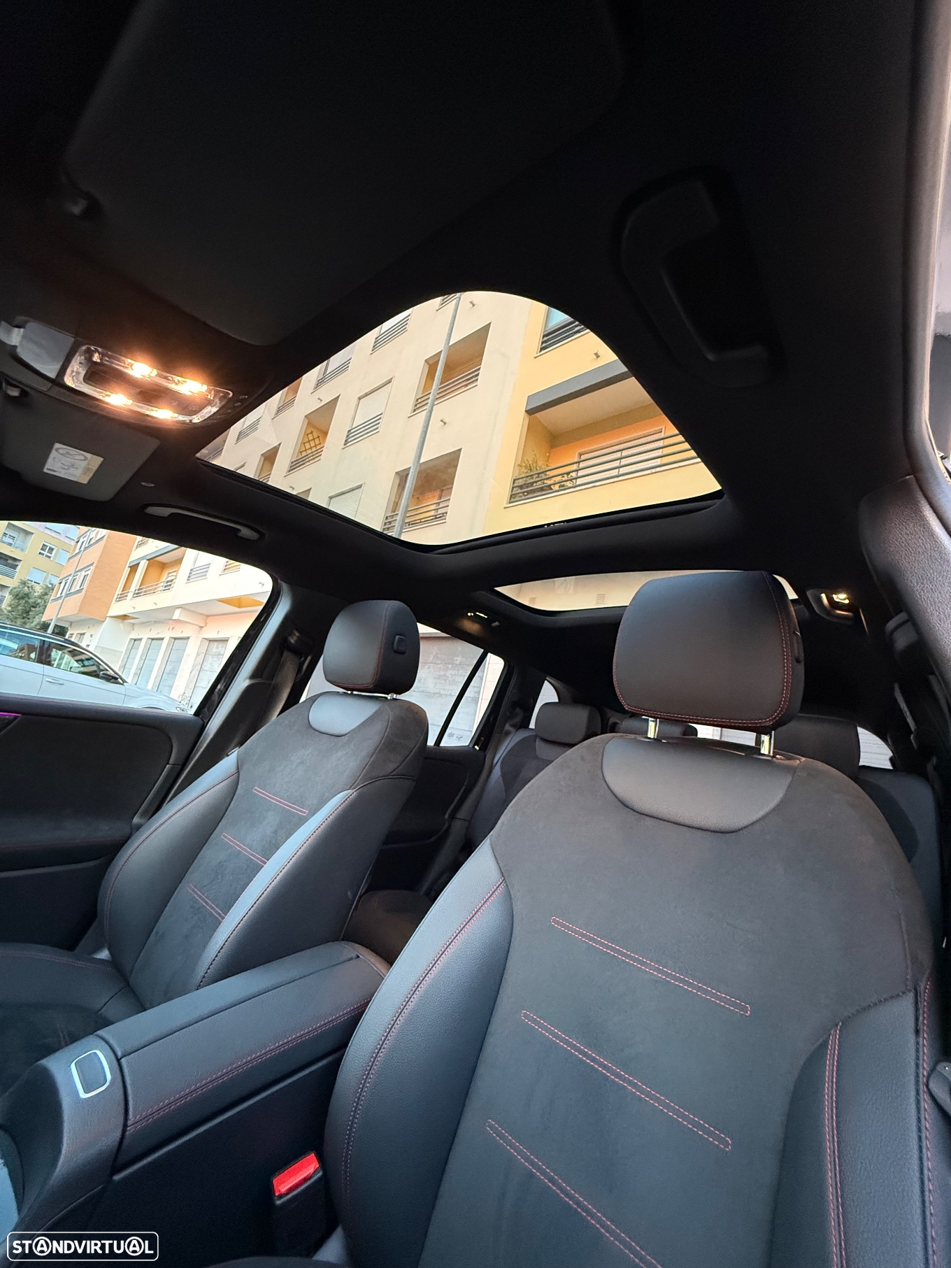 Mercedes-Benz EQB 250 AMG Line - 14