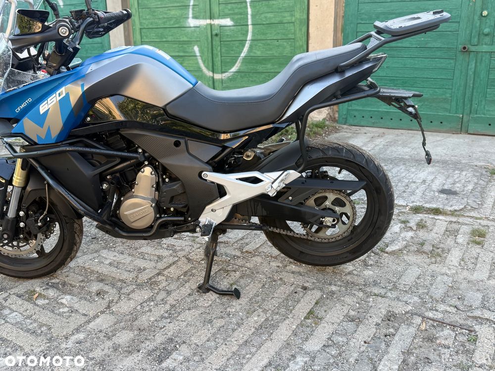 CFMoto 650 MT - 16