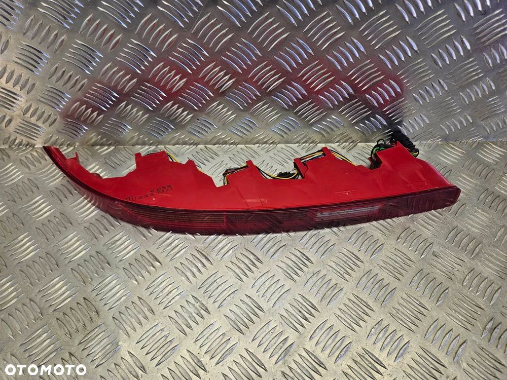 AUDI Q7 4L 05-15R LAMPA TYL PRZECIWMGIELNA ZDERZAKA LEWA 4L0945095 - 2