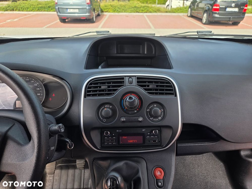 Renault KANGOO - 17