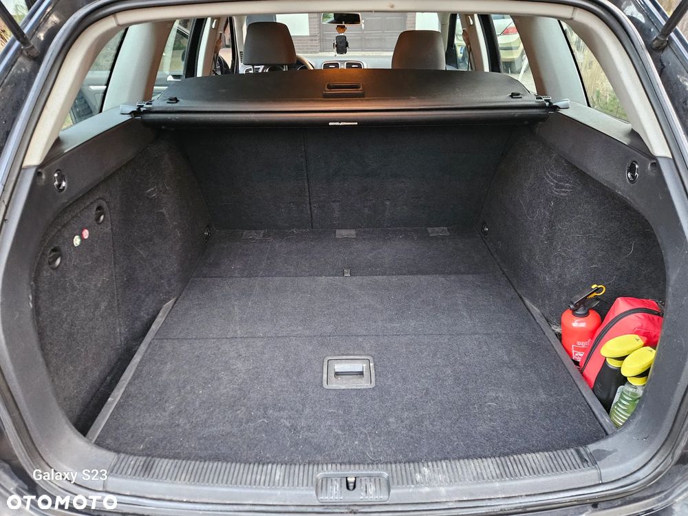 Volkswagen Golf 1.6 TDI Comfortline - 14