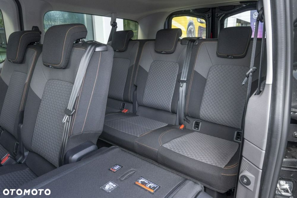 Volkswagen Caravelle - 20