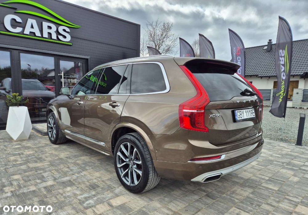 Volvo XC 90 - 4