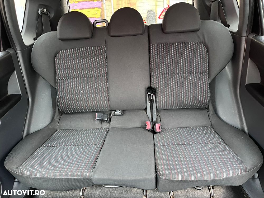 Mitsubishi Colt 1.3 A/T Intense Safety TAN - 12