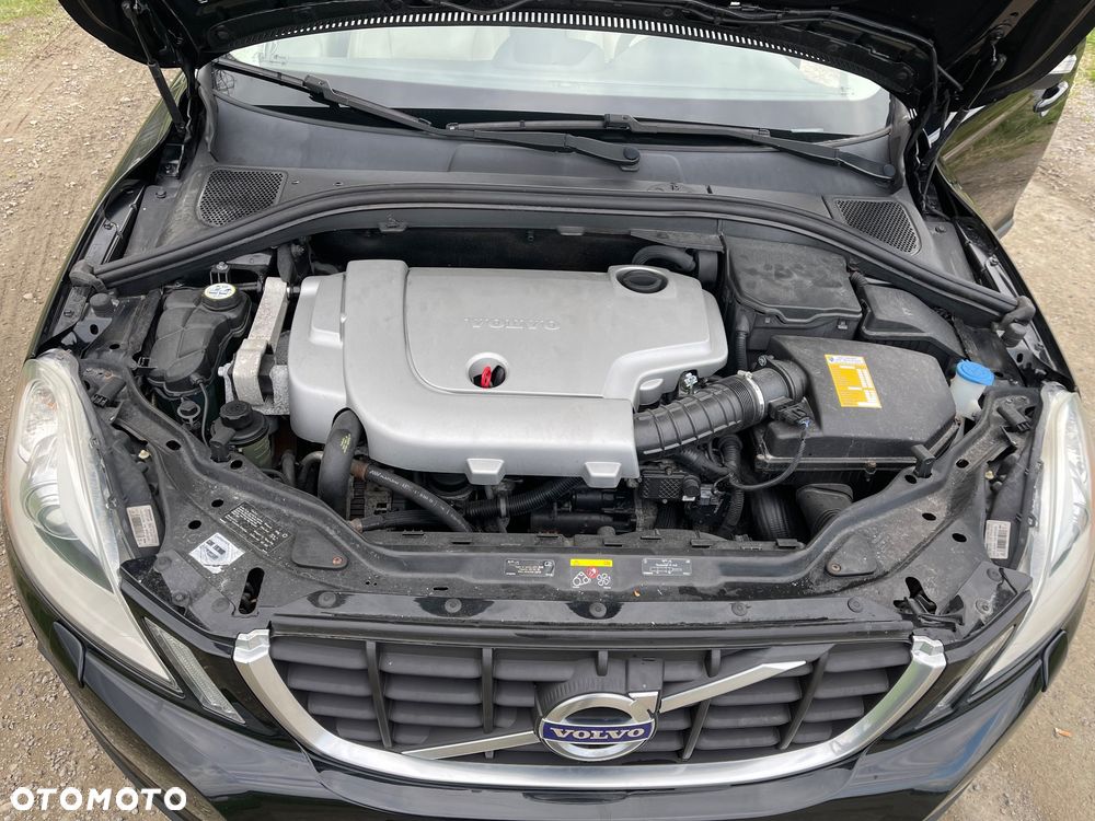 Volvo XC 60 D5 AWD Kinetic - 25