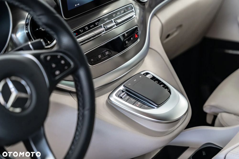 Mercedes-Benz Klasa V 300 d 4-Matic 9G-Tronic (ekstra d³) - 24