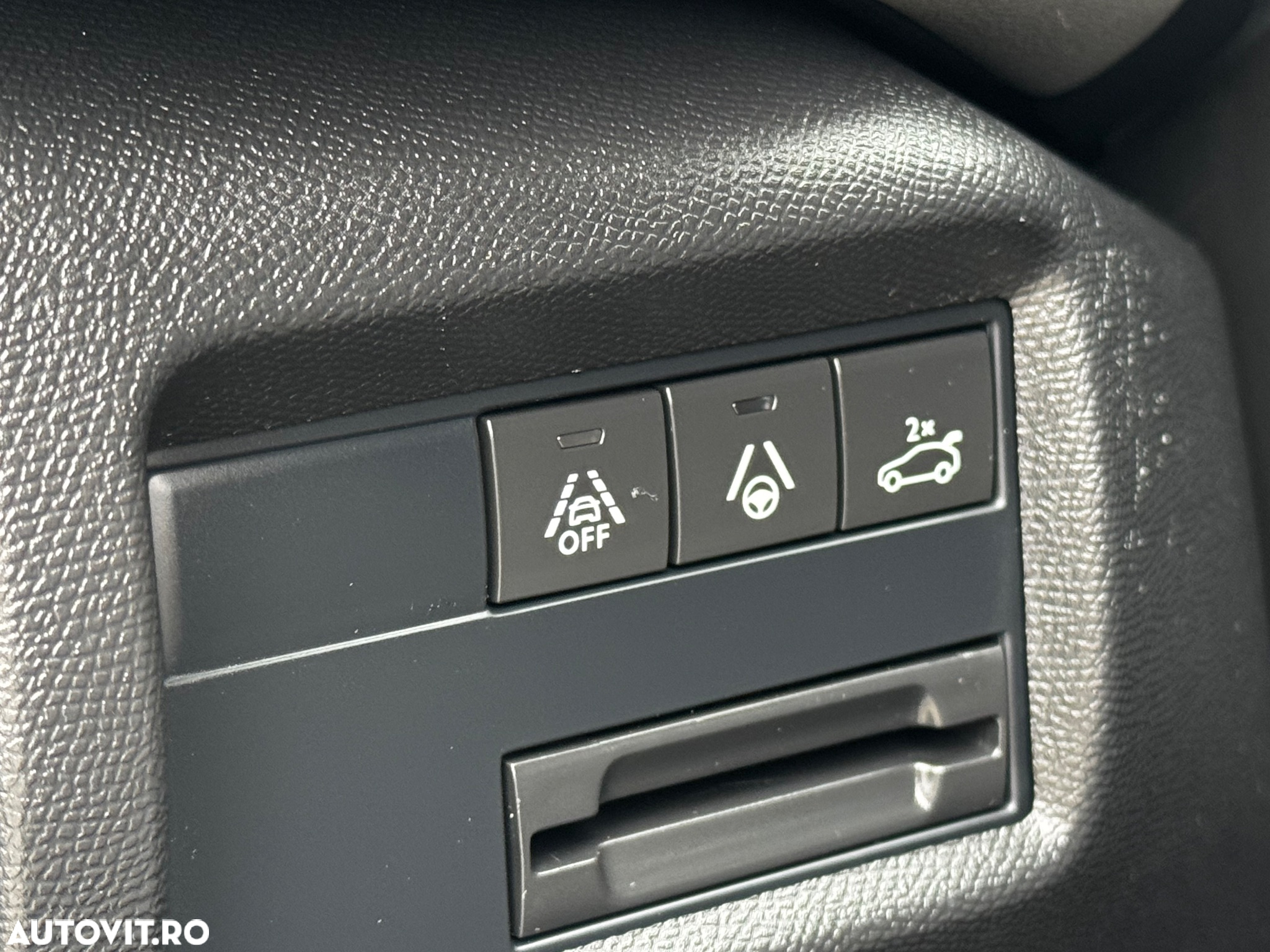 Citroën C5 Aircross 1.5 BlueHDi S&S EAT8 Shine - 28