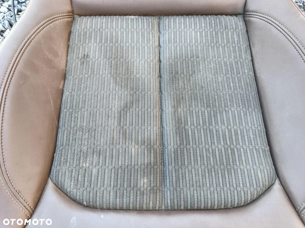 AUDI A3 8V FOTEL LEWY PRAWY PÓŁSKÓRA BRĄZOWY IGŁA - 5