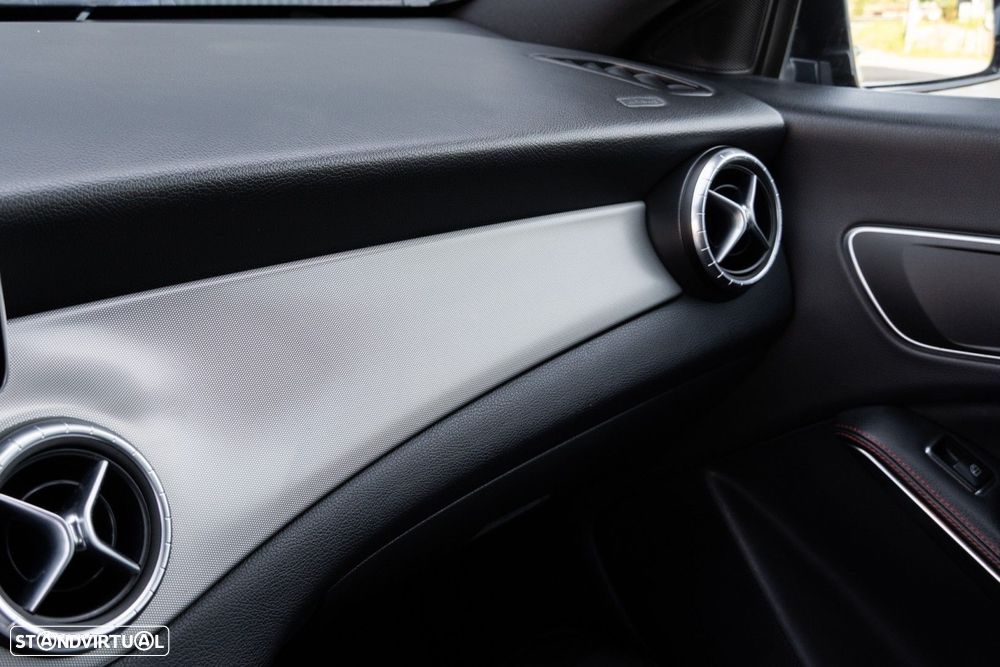 Mercedes-Benz CLA 180 d AMG Line - 50