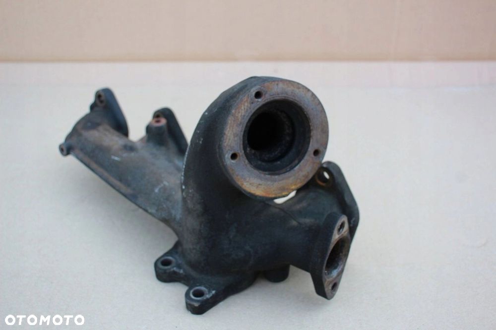 Kolektor wydechowy BMW e81 e82 e87 e88 N47S 123d 7812259 DIESEL 204KM - 3