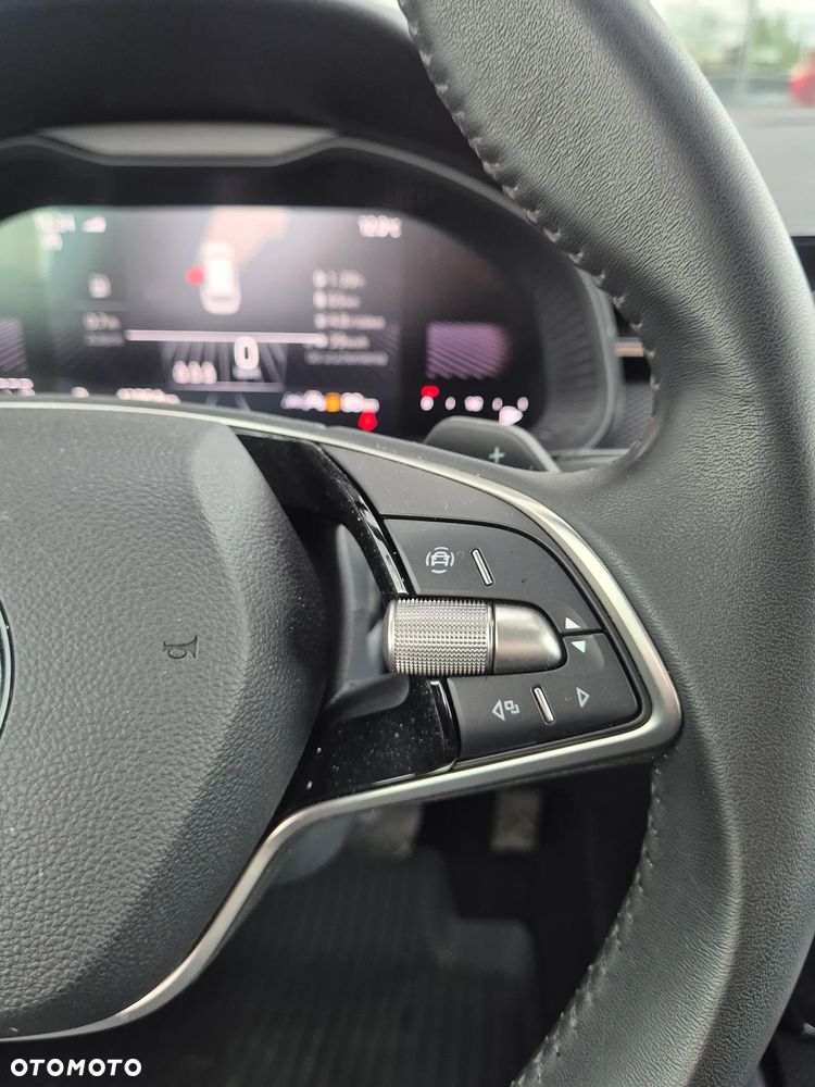 Skoda Kamiq 1.5 TSI Selection DSG - 16