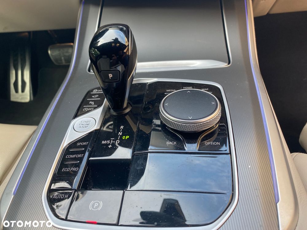 BMW X5 xDrive25d sport - 10