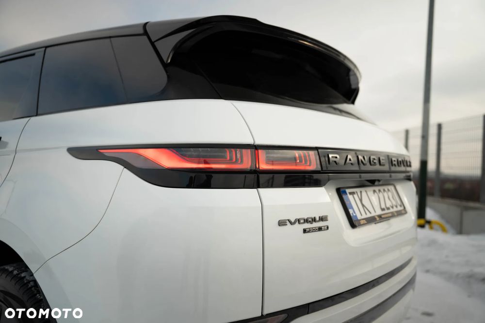 Land Rover Range Rover Evoque 2.0 P300 mHEV R-Dynamic SE - 22