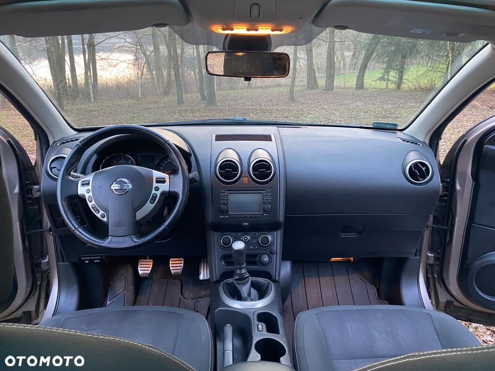 Nissan Qashqai 1.6 dCi I-Way - 14