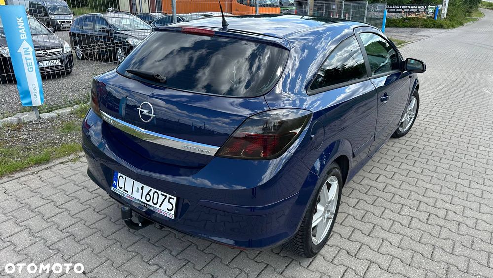 Opel Astra 2.0 Turbo Sport - 14