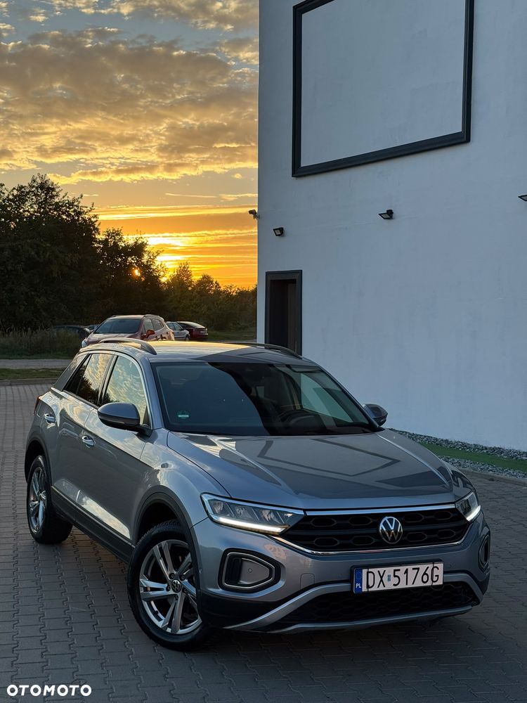 Volkswagen T-Roc - 19