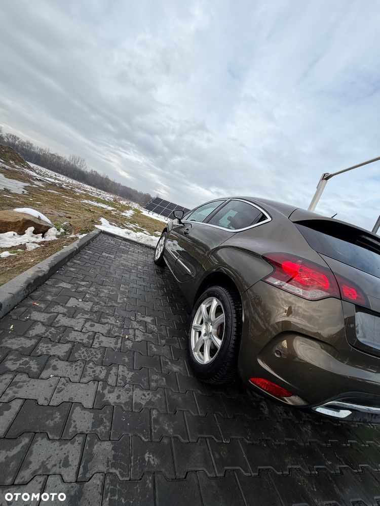 Citroën DS4 THP 200 SportChic - 8