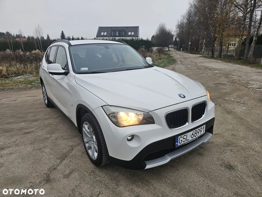 BMW X1 sDrive18i xLine - 1