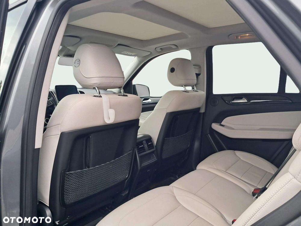 Mercedes-Benz GLE 350 d 4-Matic - 14