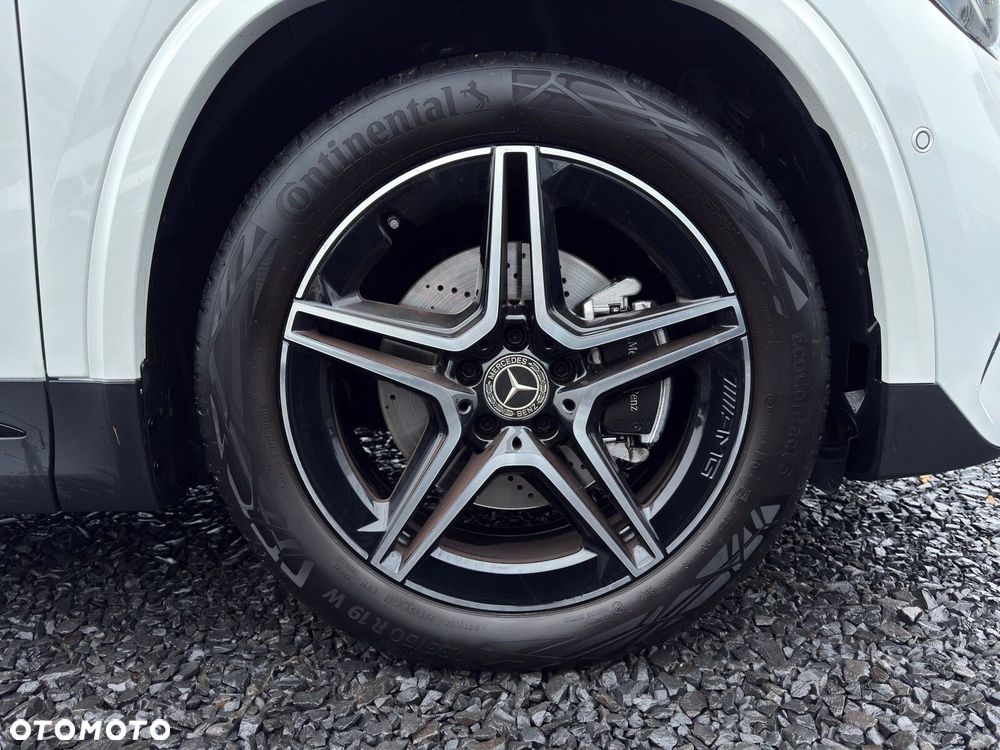 Mercedes-Benz GLA 200 AMG Line - 12