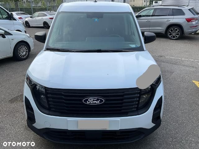Ford Transit Courier - 2