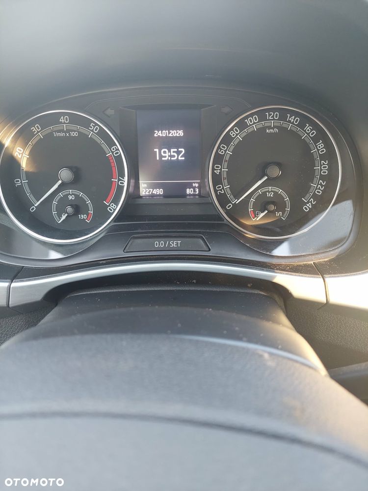 Skoda Fabia 1.0 Ambition - 9