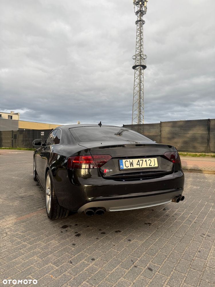 Audi S5 Coupé - 4
