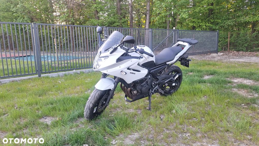 Yamaha XJ - 4