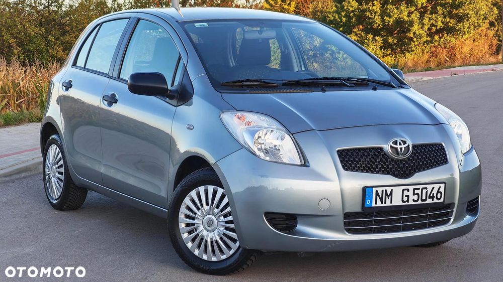 Toyota Yaris 1.0 VVT-i Sol - 3