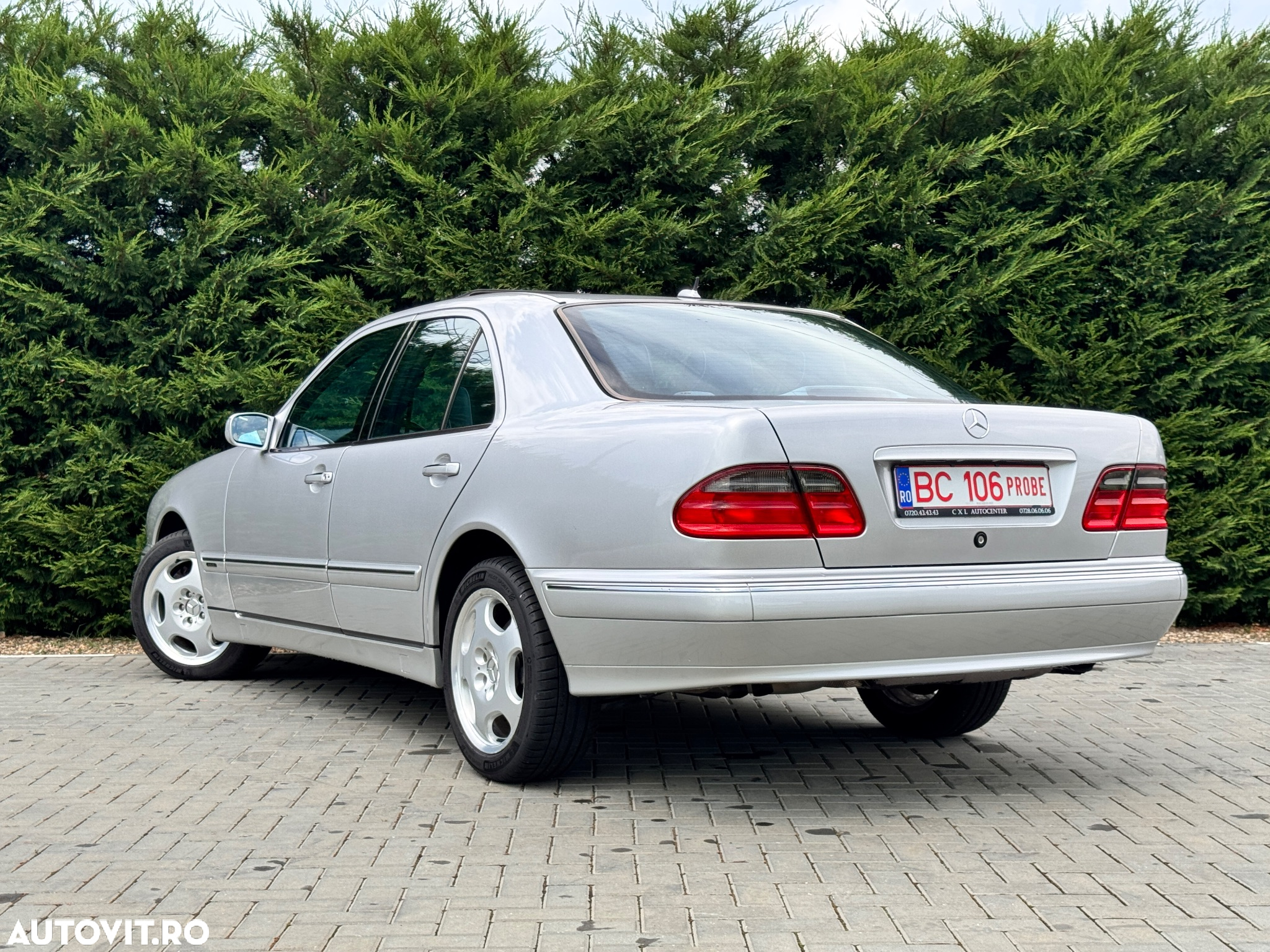 Mercedes-Benz E 430 4-Matic Aut Avantgarde - 8