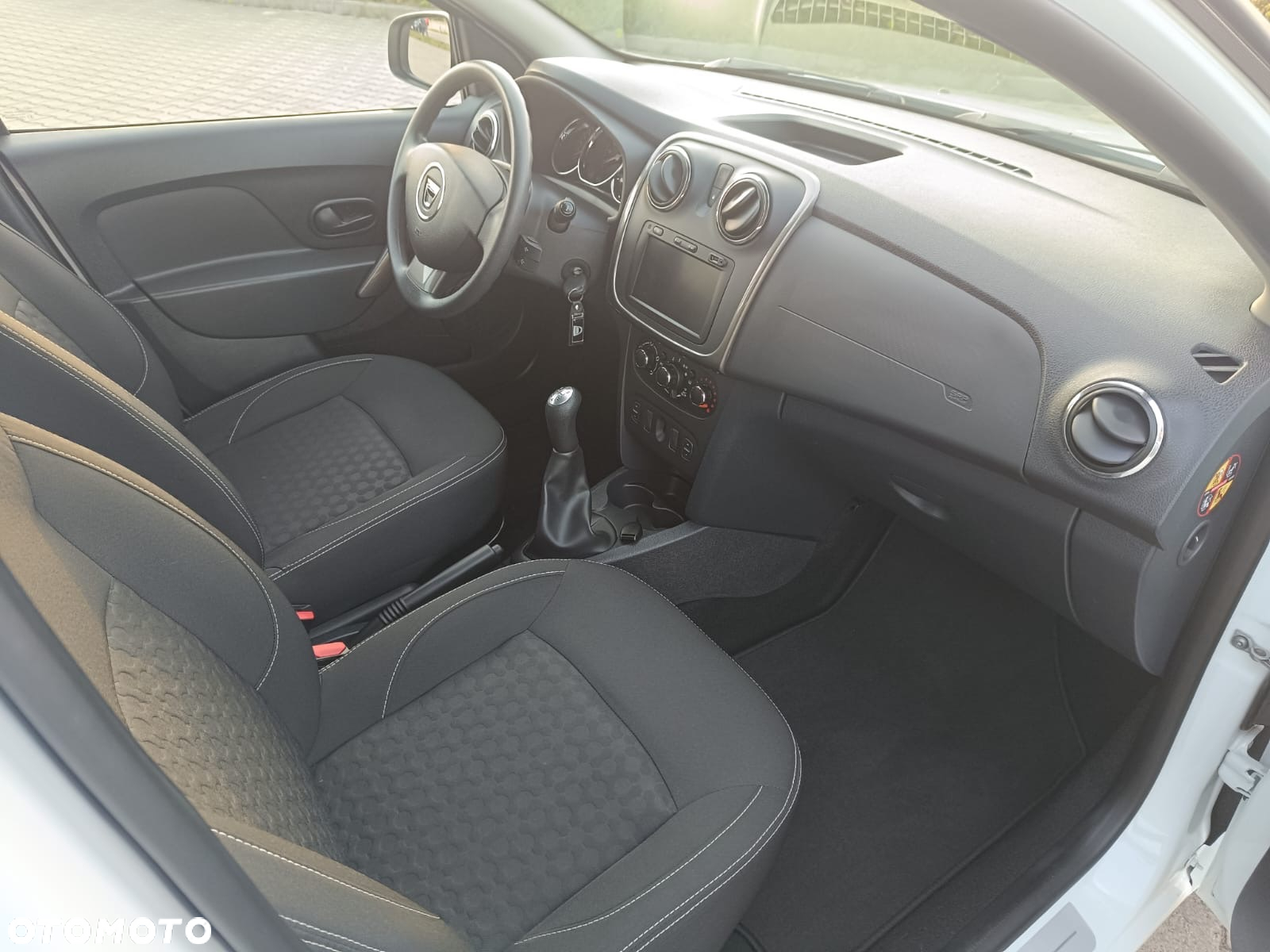 Dacia Sandero TCe 90 (S&S) Comfort - 13